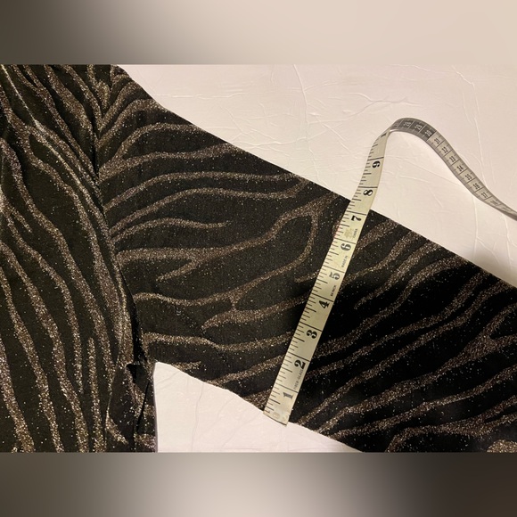 JM Collection Animal Print Tank with Cardigan, Black & Gold Shimmer - Picture 9 of 11